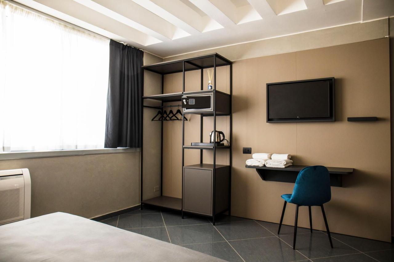 Tranquillo Uptown Lecce Hotel Екстериор снимка